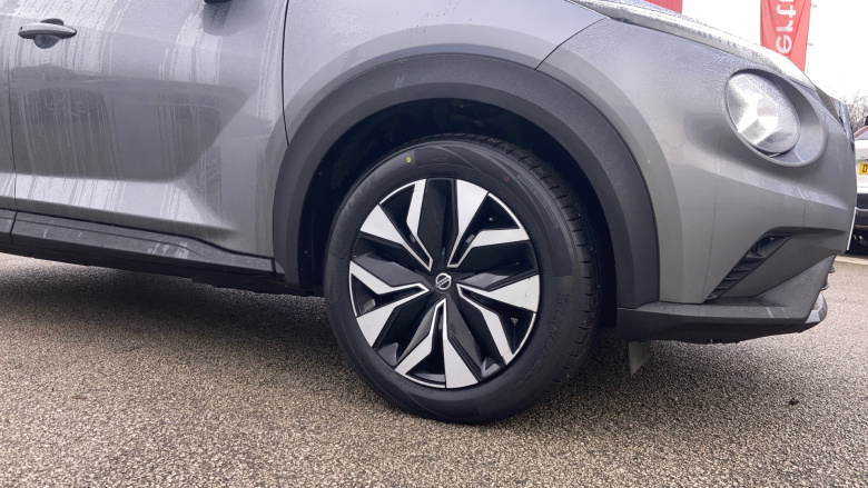 Nissan Juke 1.0 DiG-T 114 Acenta 5dr Petrol Hatchback